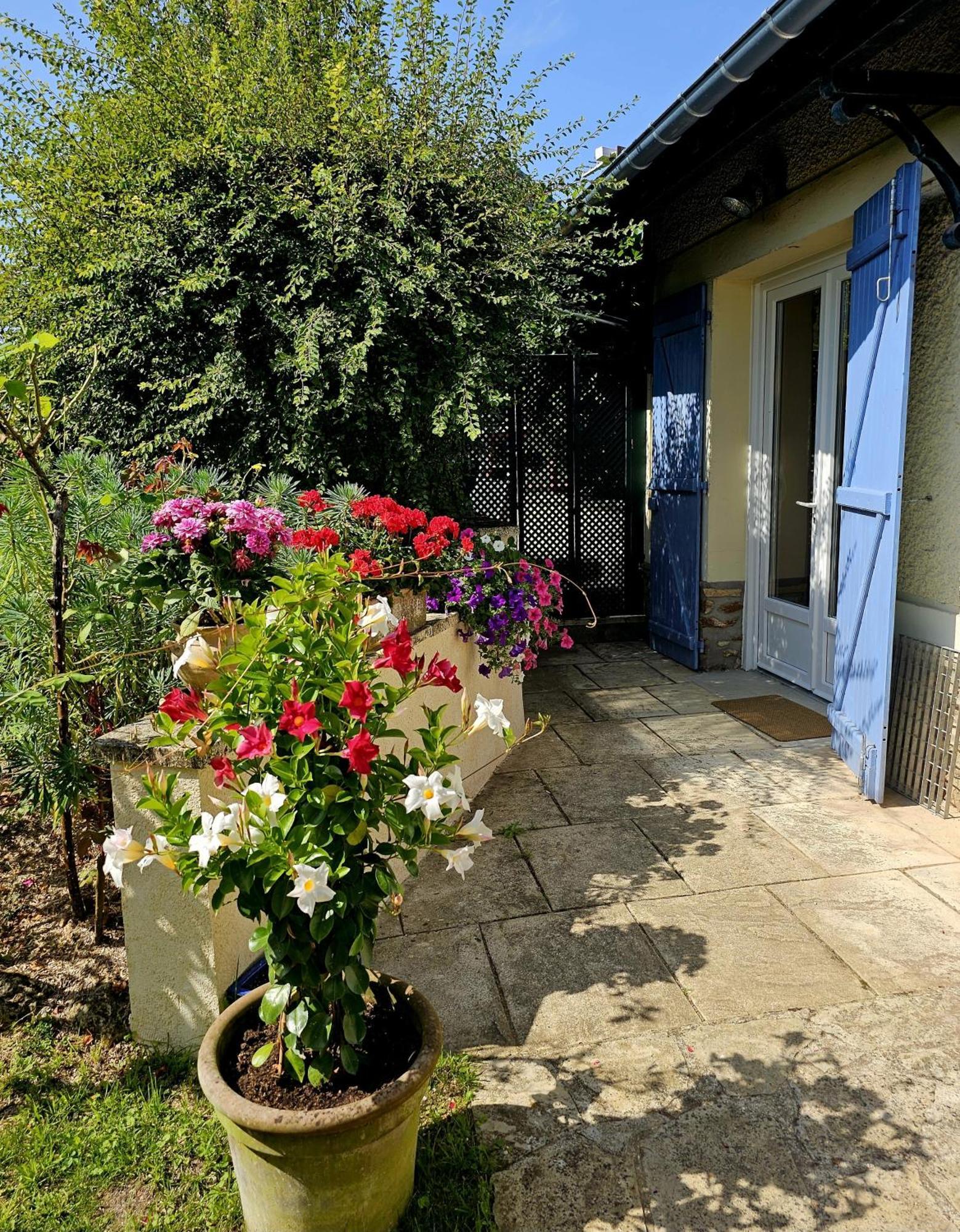 Clair Logis Vila Giverny Exterior foto